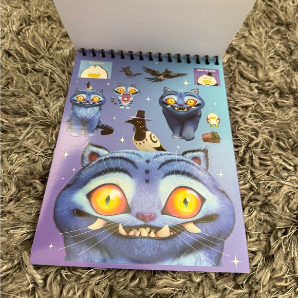 K-POP Demon Hunters Sticker Book - 1000+“NEW” - Picture 12 of 12